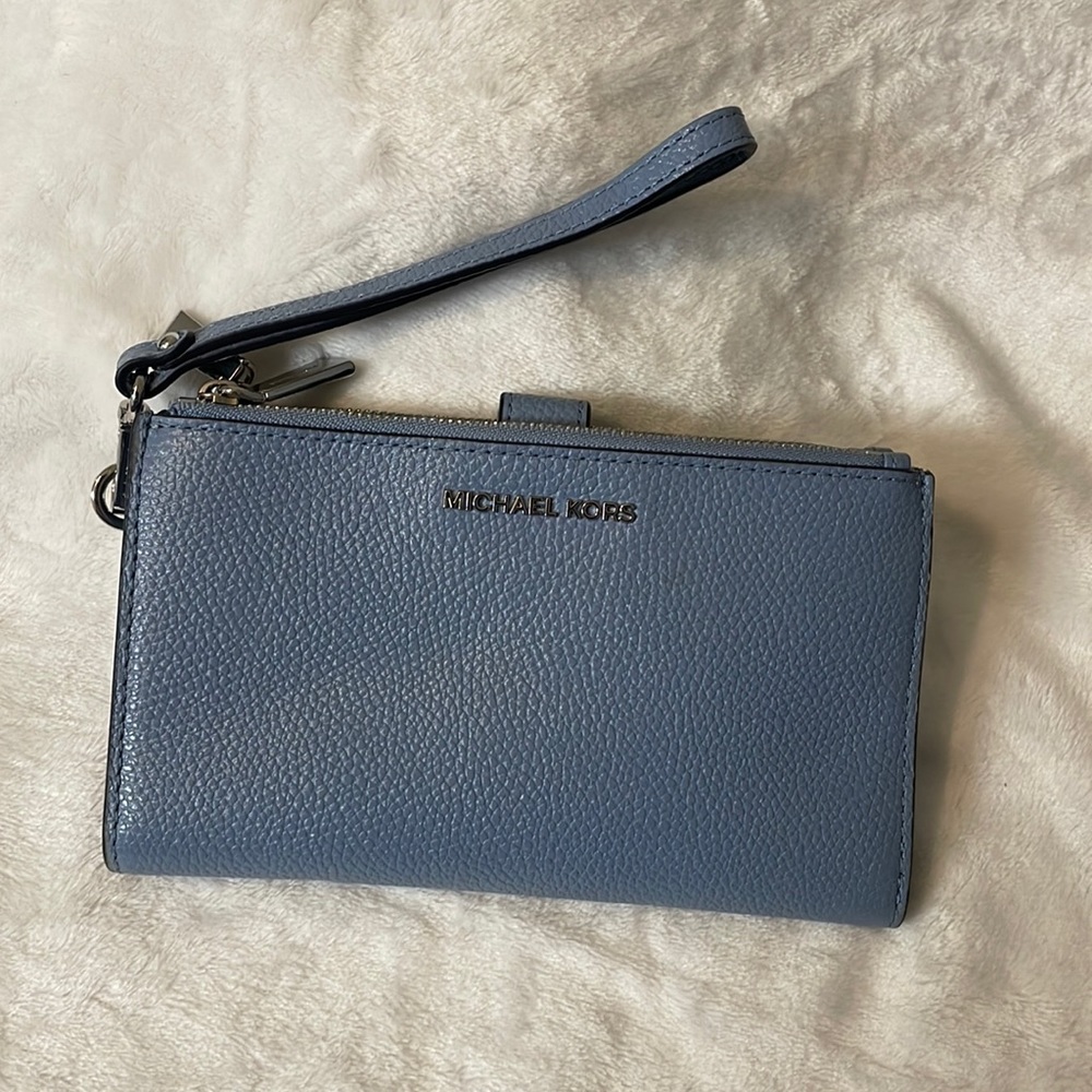 Michael Kors Adele Leather Smartphone Wallet